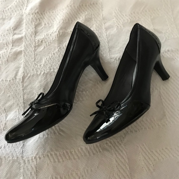 Life Stride Shoes - Life Stride Black pumps size 10M